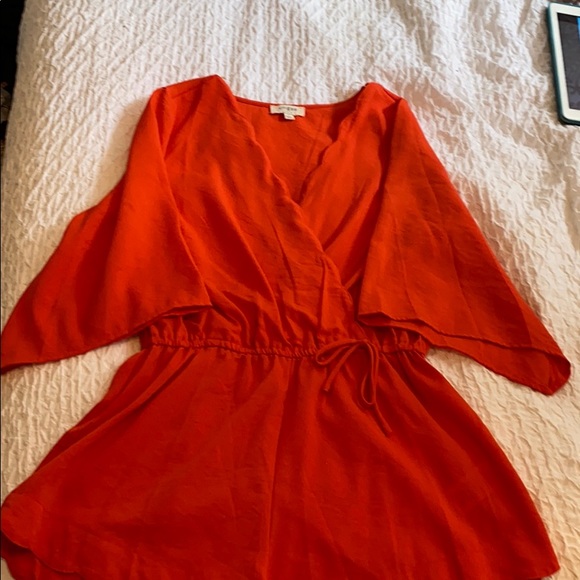 Red/ orange ADORABLE romper - Picture 1 of 4